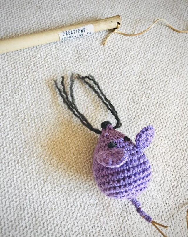 Canne à pêche souris mauve pour chat