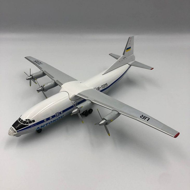 Antonov An-12 Antonov Design Bureau UR-11315