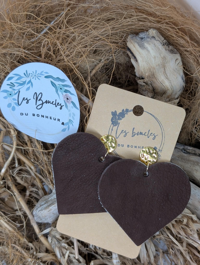 Boucles d&#039;oreilles Coeur ❤️  marron c2010
