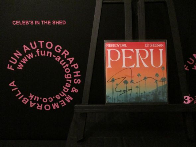 Ed Sheeran - 'Peru' Authentic Autographed Single Cover (3)