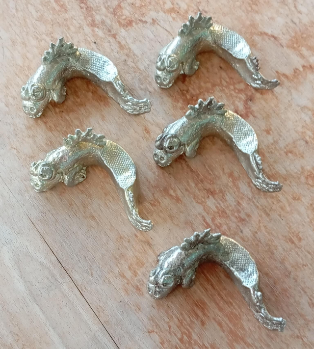 Set 5 supports à couverts en métal poisson