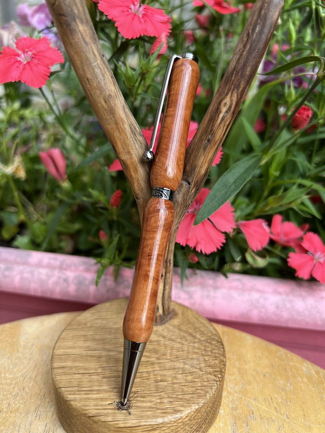 Stylo art deco gris racine de Bruyère