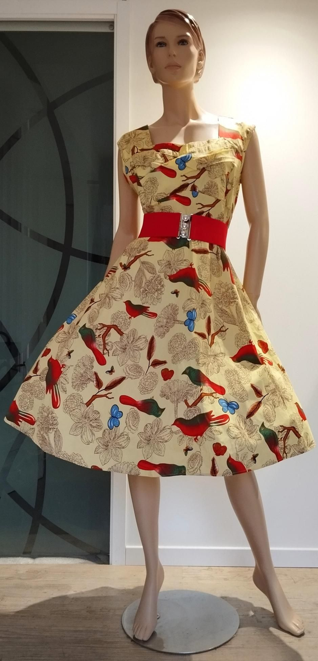 Robe Pin-up Birds T44/48