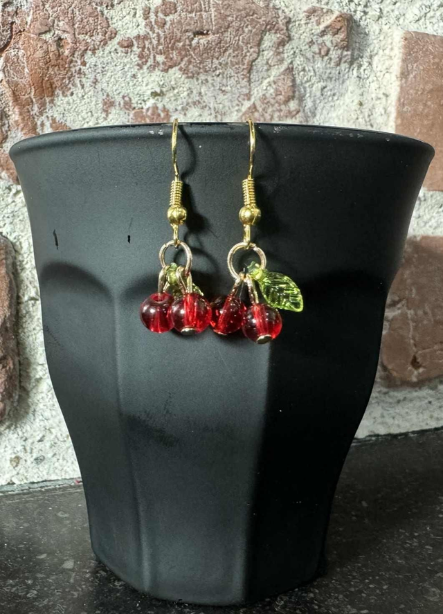 🍒 Boucles d’oreilles Cerise – Fraîcheur &amp; Gourmandise ✨