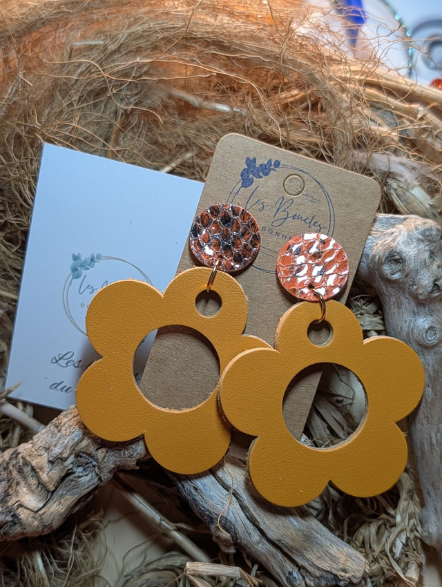 Boucles d'oreilles Sonia orange sa015