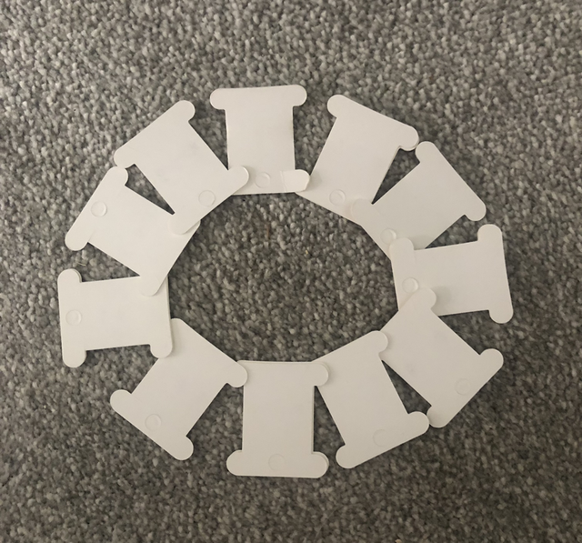 100 Cardboard Bobbins
