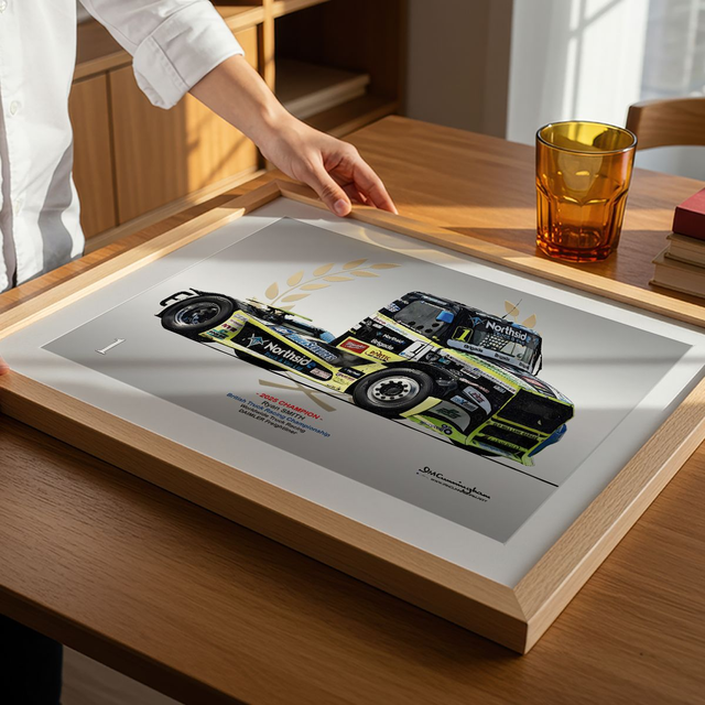 C251011 DAIMLER Freightliner British Truck Racing Championship BTRC Ryan Smith #1 Champion 2025