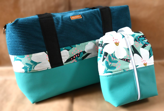 🌸 Tandem VOYAGE & VANITY ✨Duo idéal pour vos escapades ! 🧳✨