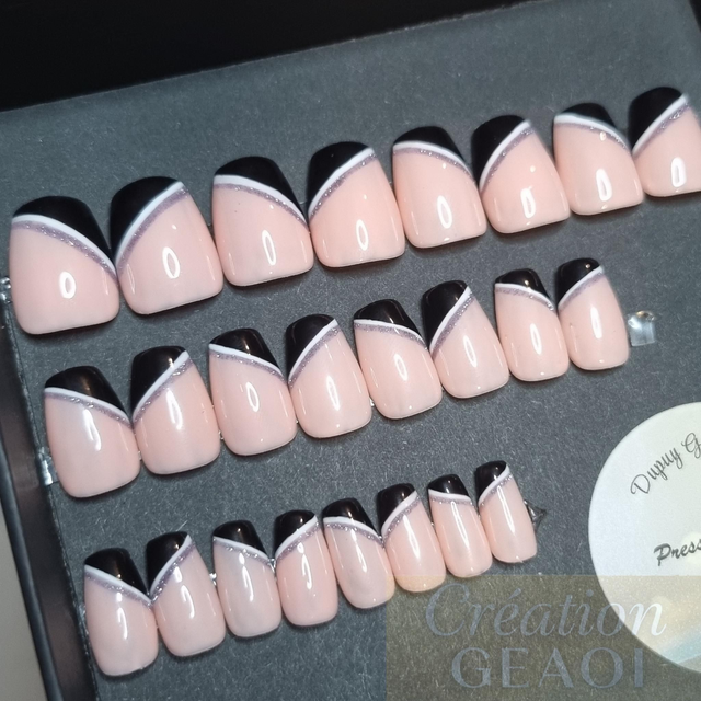 Black and White Perfect little coffin xs