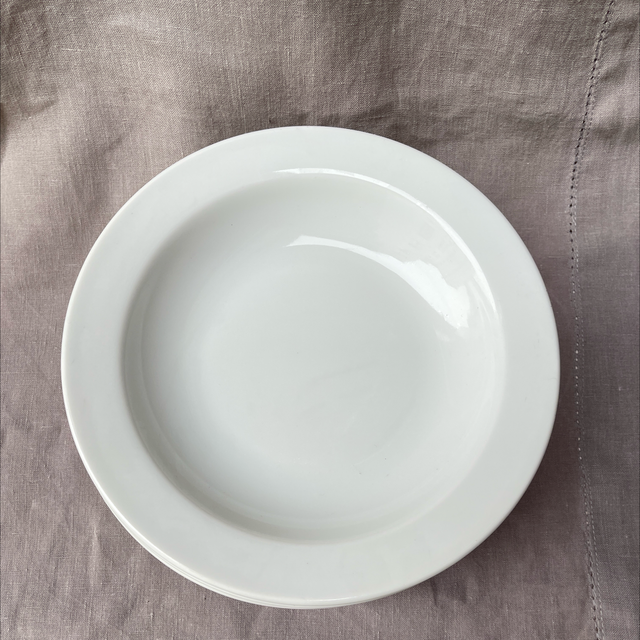 Französische Porzellan  Supenteller Pillivuyt 