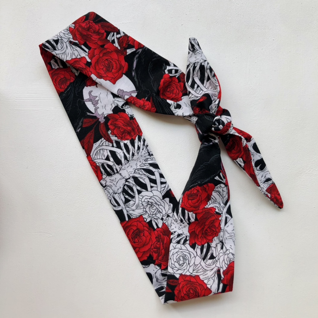 Bandeau à nouer - Skull &amp; Bones 