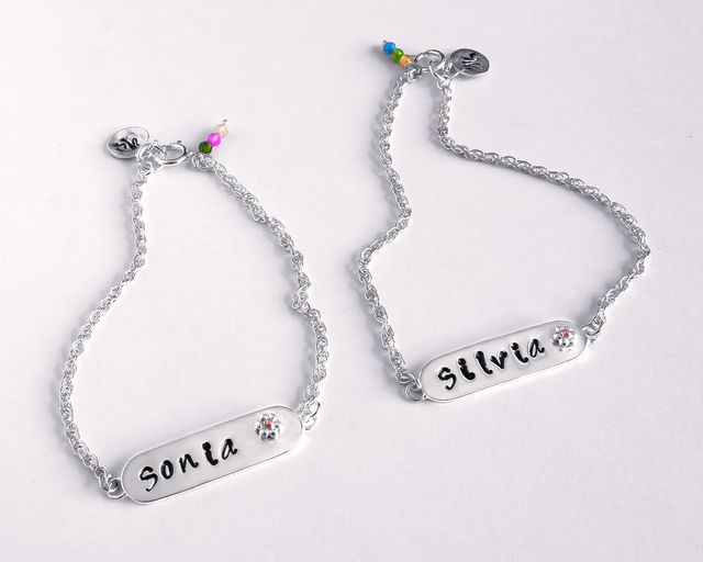 Pulsera personalizable con nombre. Hecha en plata 925
