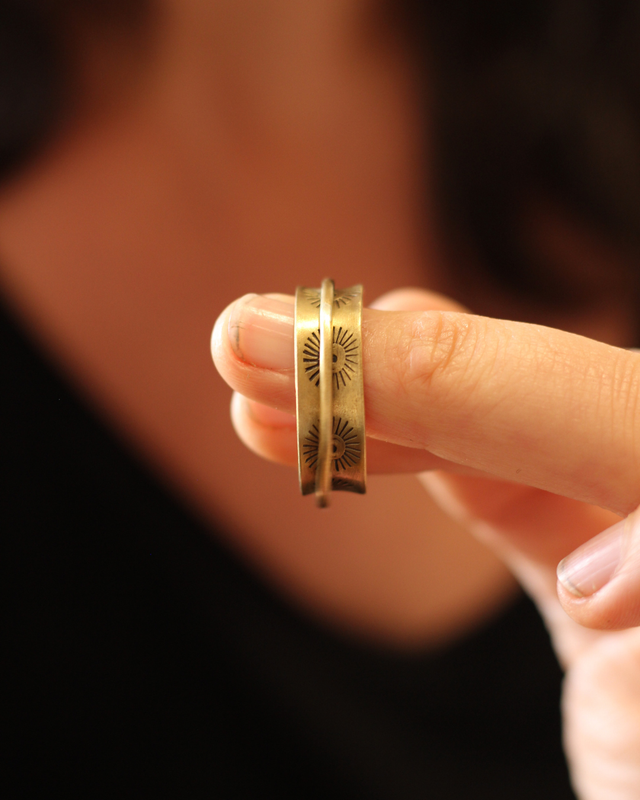 Bague sensorielle Soleïa Laiton