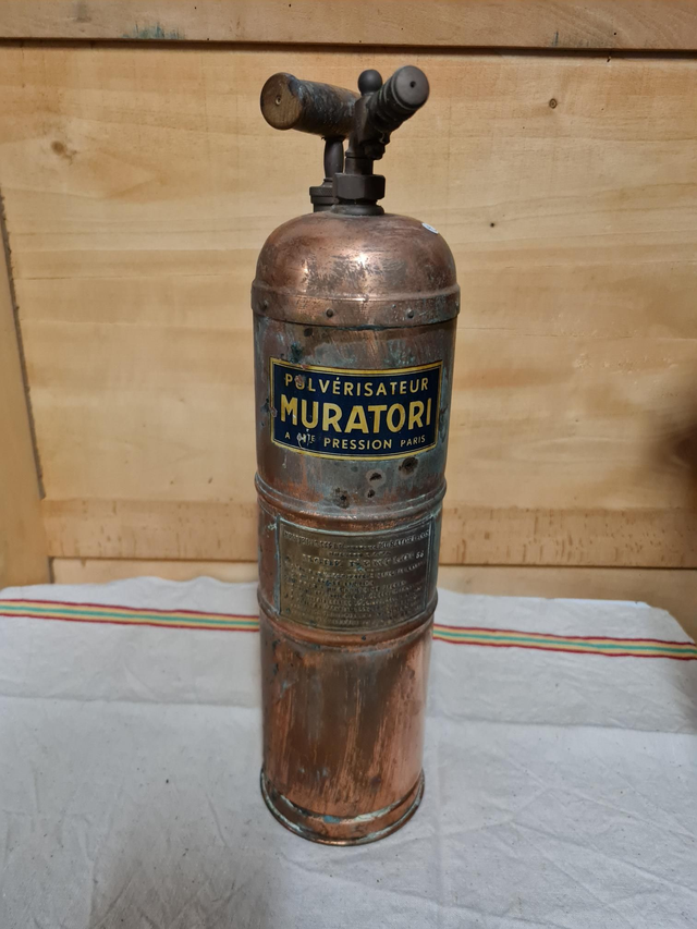 Ancien pulvérisateur cuivre vintage ( H 42cm)