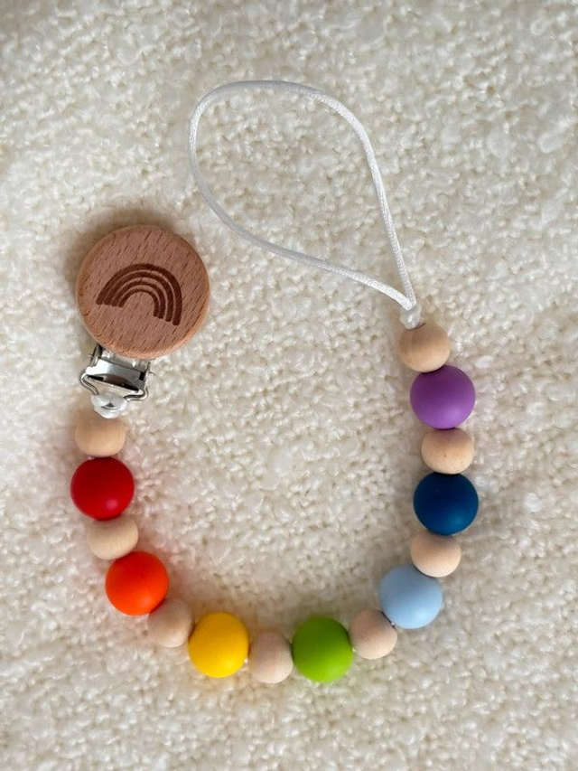 Attache tetine Arc en ciel 🌈 