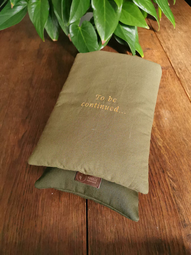 🍀 Pochette à livre - To be continued...