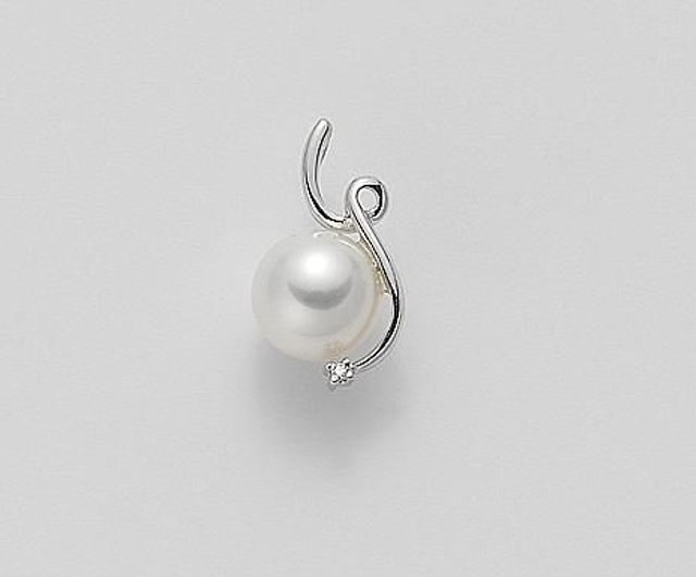 Pendente Mikiko in Oro 18 Kt con Perle e diamanti