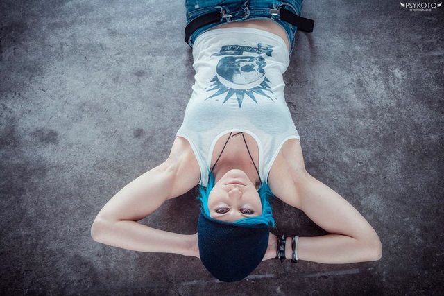 Prints petit format .Remise en main propre uniquement ! (4)