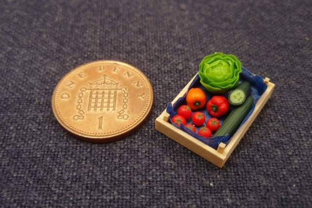 Salad Vegetables in Wooden Crate (1/24th scale)