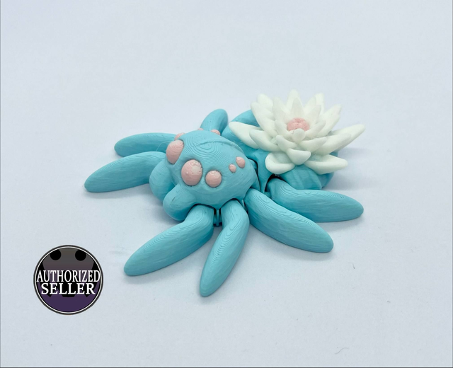 Tiny Waterlily Spider