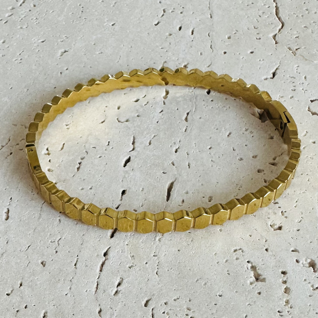 Cuff armband