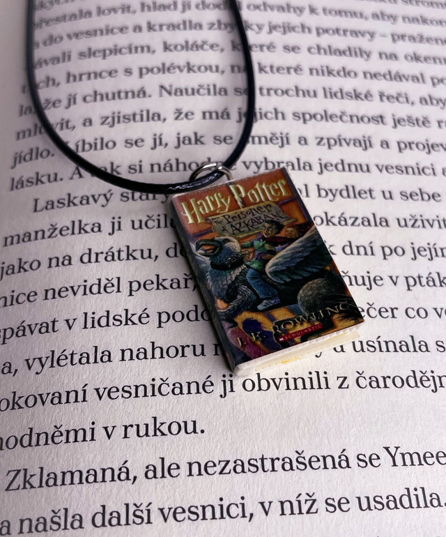 Náhrdelník mini knížka Vězeň z Azkabanu