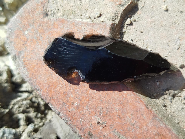 Obsidienne pointe de flèche 