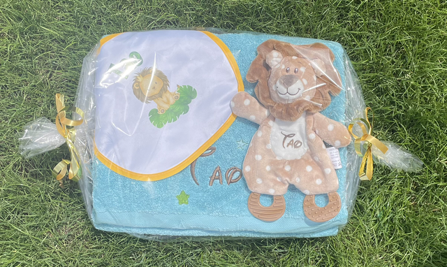 Ensemble à offrir bébé