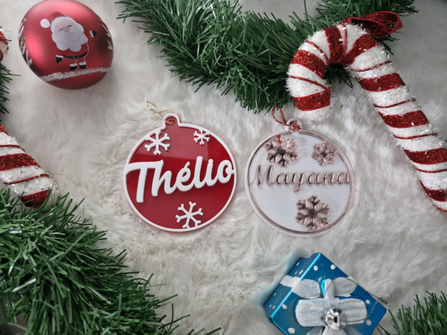  Suspension de Noël personnalisée – Prénom &amp; flocons – 