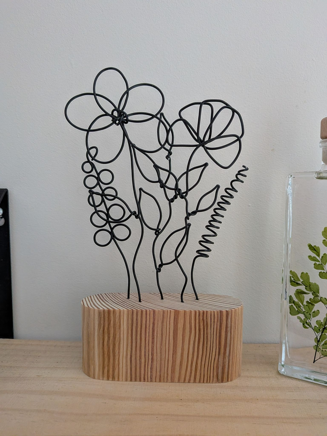 Composition florale - Socle bois