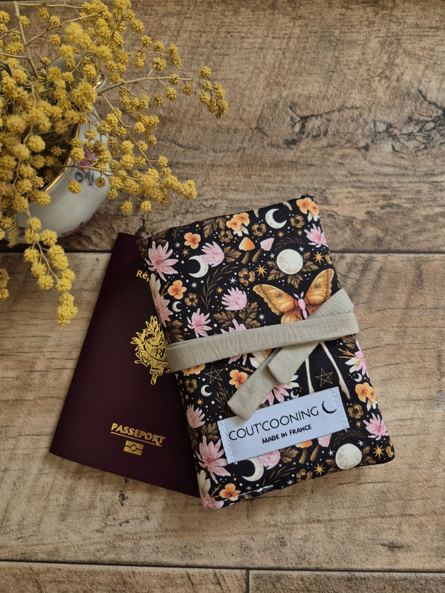 Protège passeport Witchy 