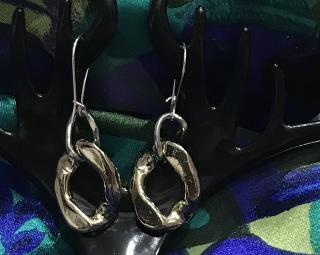 Gold Coloured Dangling - GCD47