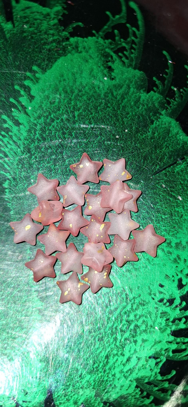 Acrylic stars red