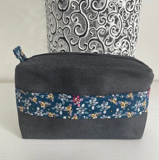 Trousse carré 