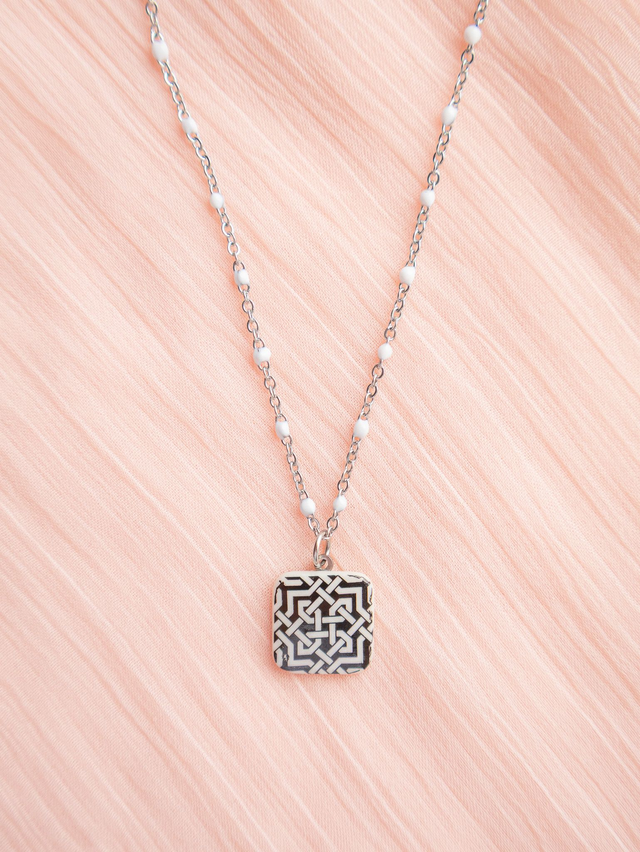 "Restauradores" Colar / Necklace