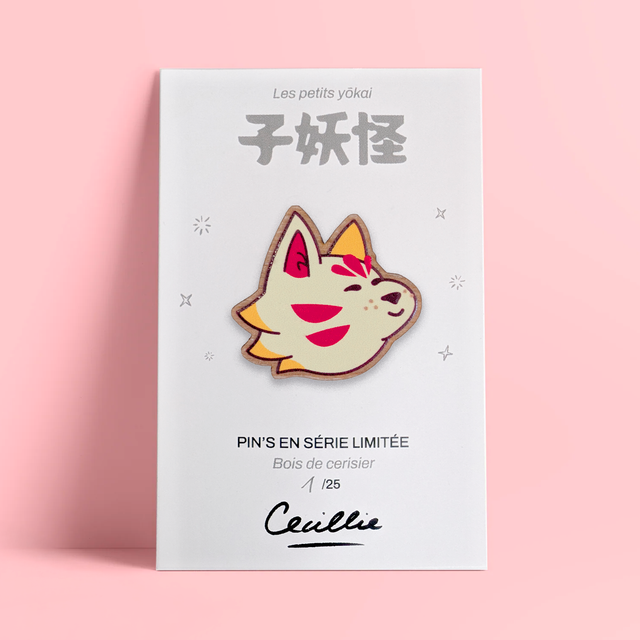 Pin&#039;s en bois Kitsune