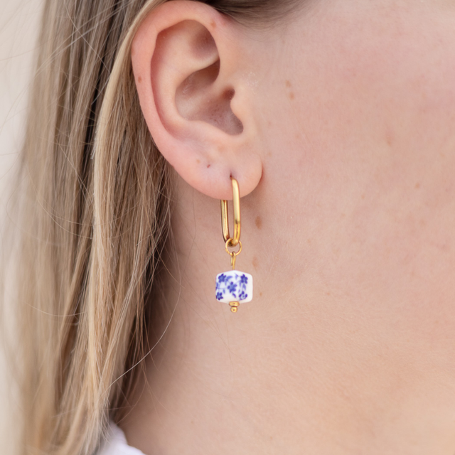 Boucles d'oreilles perle carrée
