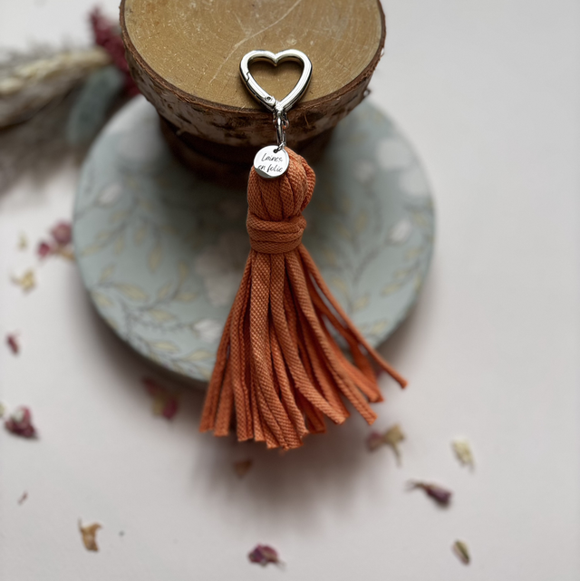 Porte-clés pompon orange en coton recyclé