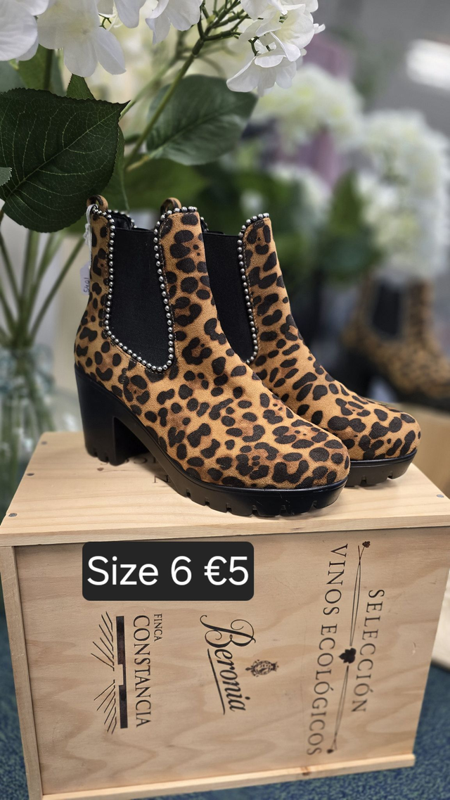 Size 6