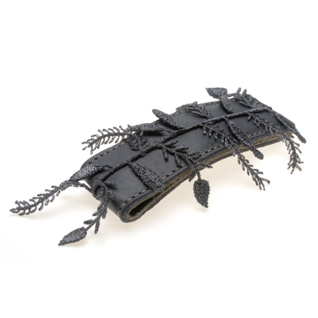 The Chopperdome - NoMonro - Dress clip Ruffles