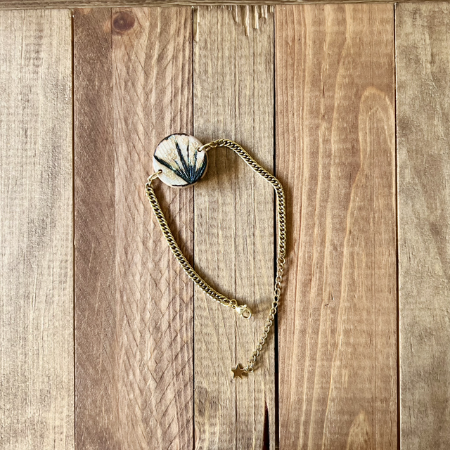 Bracelet bois de hêtre avec peinture, paillette et pyrogravure 