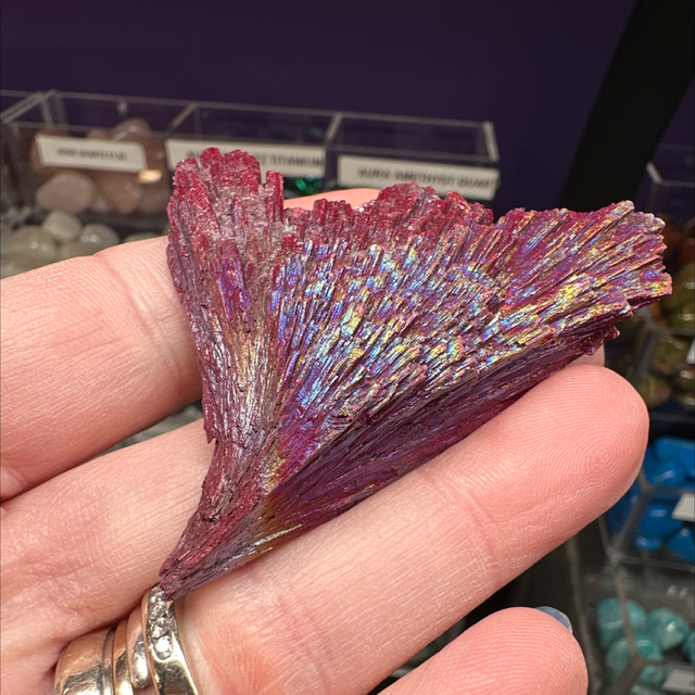 Kyanite Aura Red Chunks 