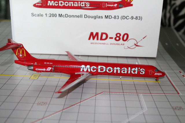 Crossair MD-83 (HB-IUH) &quot;Mc Donald&#039;s livery&quot;, 1:200, Jet-X, super selten!
