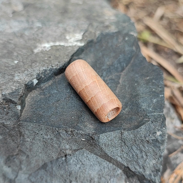 Perle Tube en Bois de Hêtre