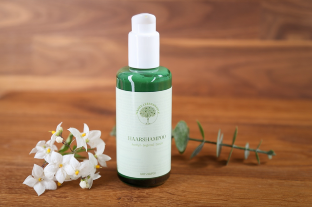 Shampoing aux pierres précieuses 