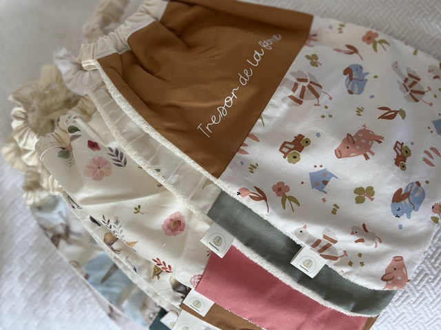 Bavoir enfant élastique