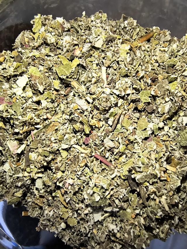 Frambozenblad gesneden