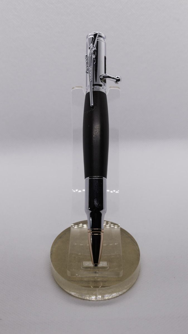 Stylo à bille noir sur le thème de la chasse en Ebène du Congo