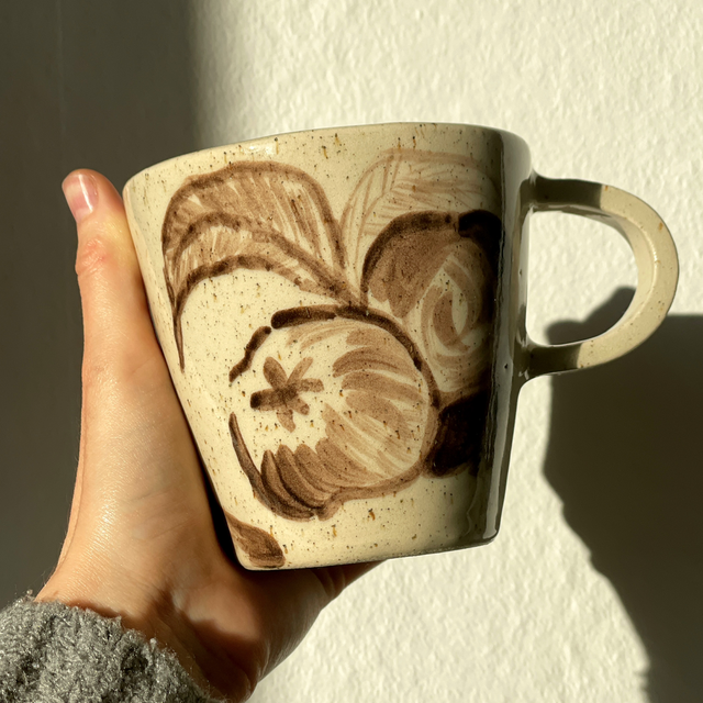 Large Apple Mug