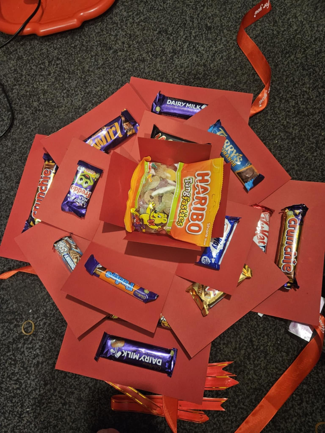 Chocolate Explosion Box (please add preferred chocolates in the comment section otherwise it will be a random selection)